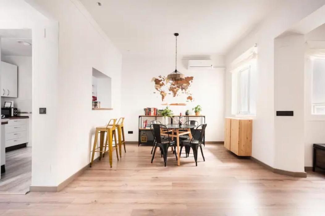 Apartamento Antares Edificio Centrico De 1800 Málaga Buitenkant foto