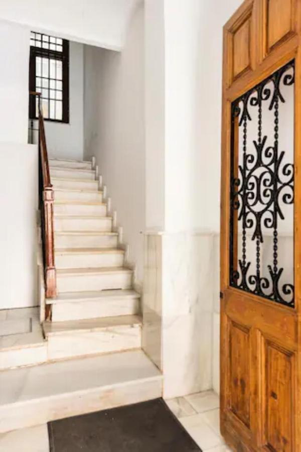 Apartamento Antares Edificio Centrico De 1800 Málaga Buitenkant foto